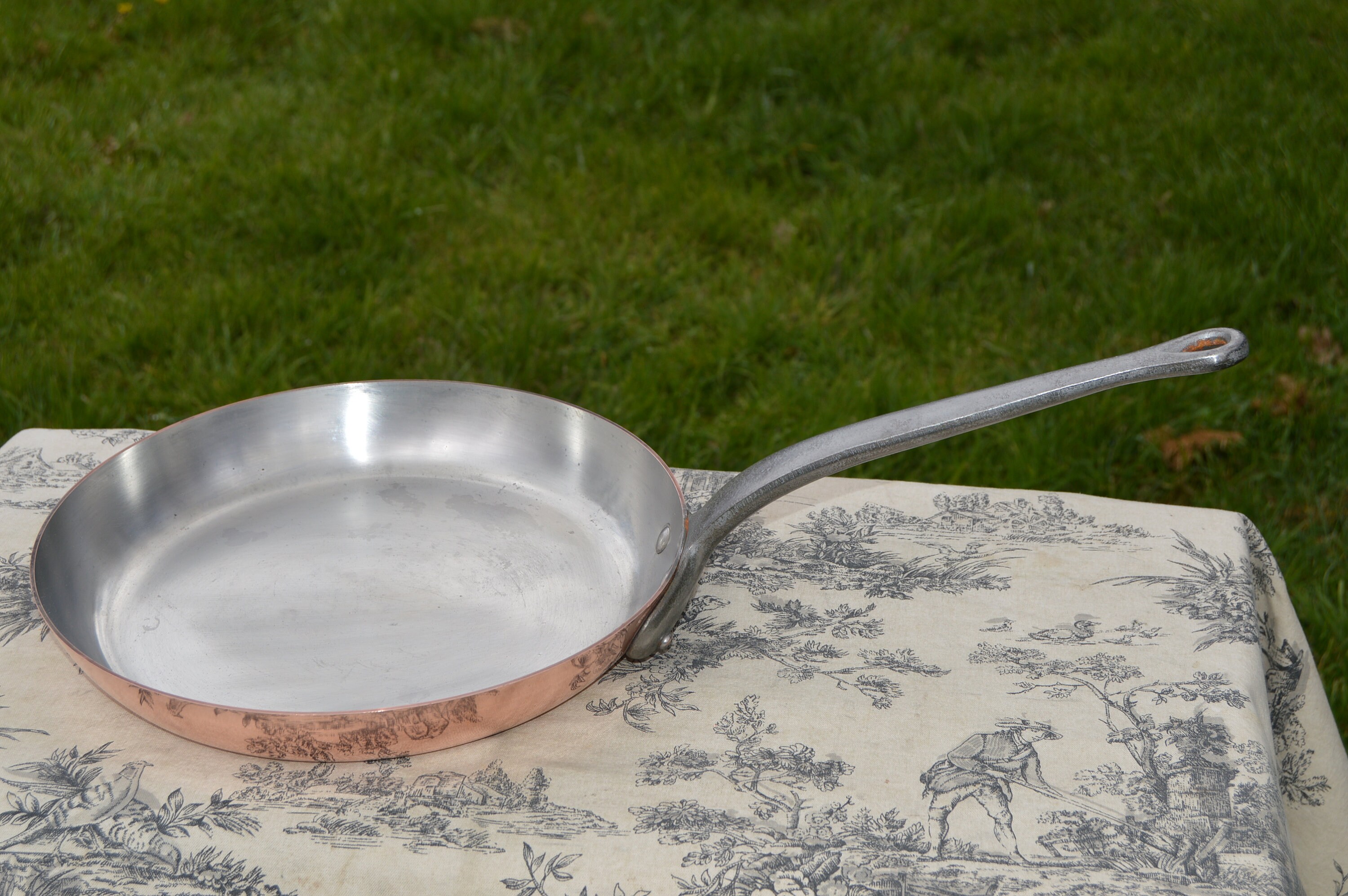 Vintage 28cm Fabrication Francaise Large French Copper Tin Lined 1.8mm