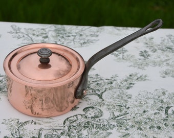 Copper Butter Pan Vintage French Tin Lined Cast Iron Handled Made in France Beautiful Copper Pan with Lid Oven to Table Dents Well Used