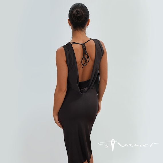 knee length dresses for ladies Black Ruched Criss Cross Back Midi Dress – PinkBlush main image 0