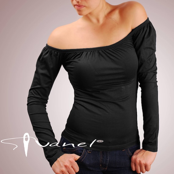 Shoulder sales open blouse