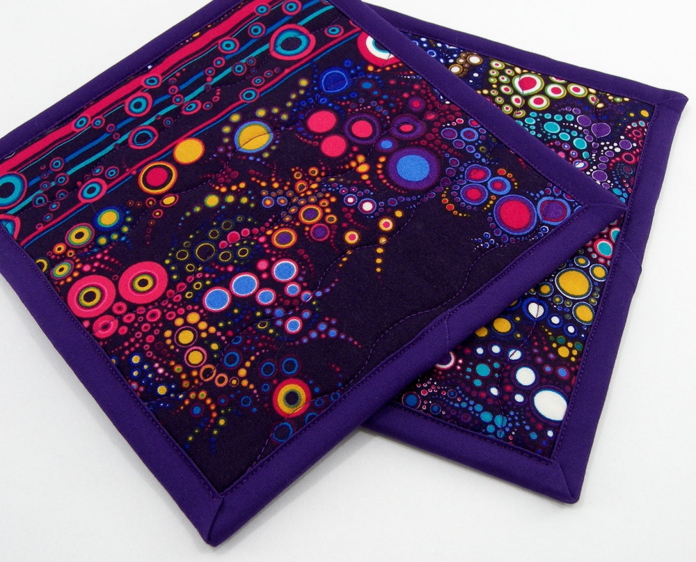 Quilted Potholders, Fabric Hot Pads - Colorful Purple Cotton Pot Hold…