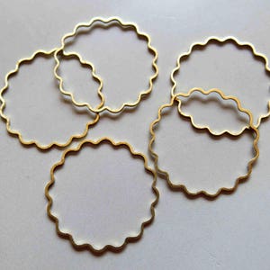 100pcs Raw Brass Floral Rings , Findings 24mm - F309