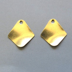 50pcs Raw Brass Rhombus Charms,Pendants Findings 15mmx14mm - F1903