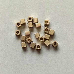 200 pezzi Perline quadrate in ottone grezzo, perline distanziatrici 2 mm - F1327