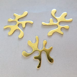 50pcs Raw Brass Charm,Stamping Tag,Findings 25mm x 23mm - F1020