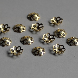 200pcs Raw Brass Bead Caps, Findings 6mm - F60