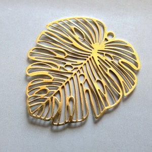 10pcs Raw Brass Monstera Leaf Charms, Findings 49mm x 44mm - F1139