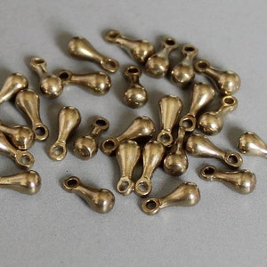 200pcs Solid Raw Brass Teardrop Charm 7mm x 3mm - F101