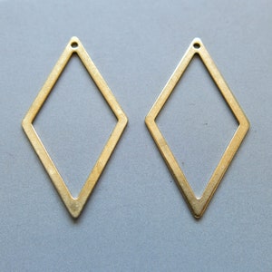 30pcs Raw Brass Rhombus Ring Charms ,Pendants 33mm x 18mm- F1242