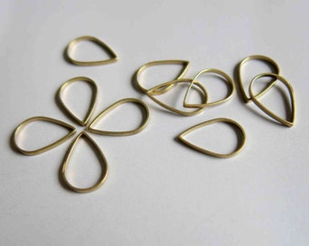 100pcs Raw Brass Teardrop Rings, Findings 16mm x 11mm - F172