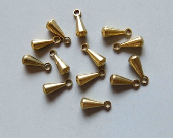 100pcs Solid Raw Brass Teardrop Charm 9.5mm x 3.5mm - F354