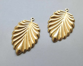 30pcs Raw Brass Leaf Shape Charms, Findings 32mm x 21mm - F1958