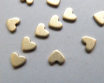 100pcs Raw Brass Heart Beads,cabochons 5mmx4.2mmx1mm thick - F1884