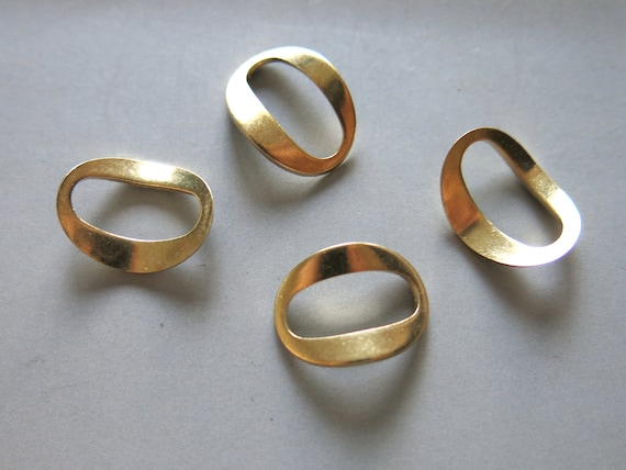 50pcs Raw Brass Oval Rings , Findings 17.5mmx13.5mm - F1044