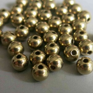100pcs Raw Brass Round Solid Beads Spacer Beads 5.5mm - F144