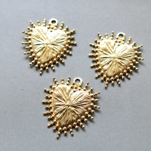 30pcs Raw Brass Heart Pendants, Charms 19mm x 17mm - F1999