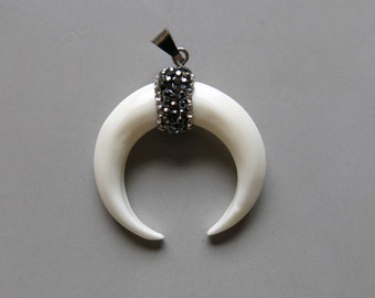 Pave Rhinestone OX Bone Pendant - B1481