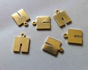 50 piezas de dijes cuadrados de latón crudo, accesorios de 11 mm x 8 mm - F565
