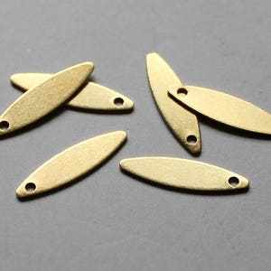 200pcs Raw Brass Marquise Charms , Findings fro jewelry 15mm x 4mm - F126