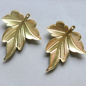 30pcs Raw Brass Leaf Shape Charms, Findings 35mm X 30mm F1402 - Etsy