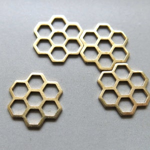 50pcs Raw Brass Hexagon Charms, Pendants 14mm - F1803