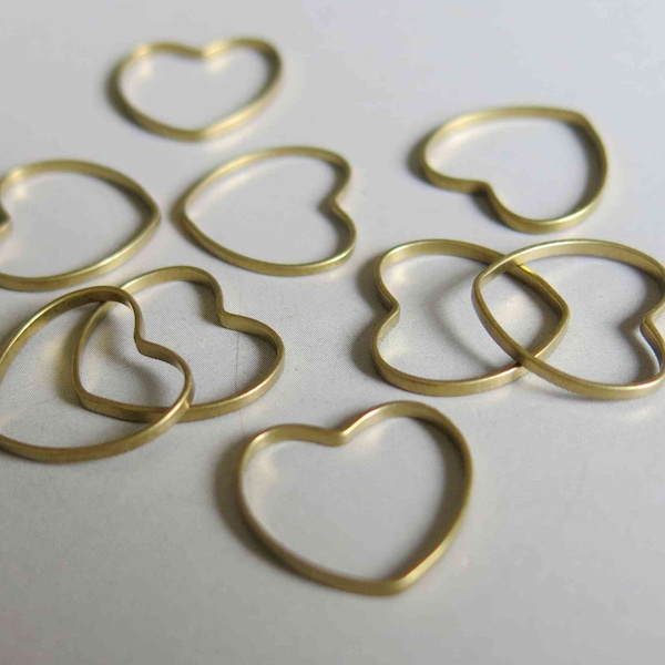 100pcs Raw Brass Heart-shaped Rings, Findings 14mm x 13mm - F182