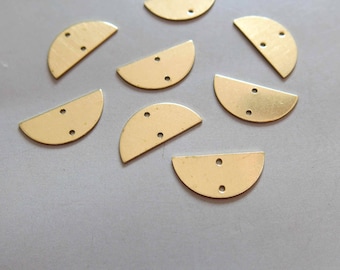 50pcs Raw Brass Half Round Charms, Stamping Tags Findings 21mmx10mm - F789