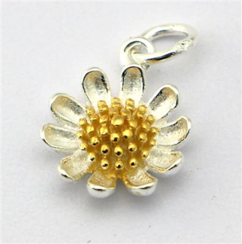 sterling silver daisy charm pendant with gold centre , solid silver daisy flower charm , sterling silver daisy pendant image 1