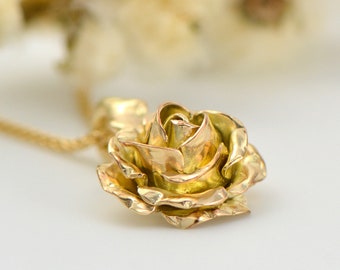 9 Karat Gold Rose Necklace, Flower Necklace, Dainty Necklace, Rose Charm, Gold Rose Pendant, Gift For Her, Chain Necklace, Graduation Gift