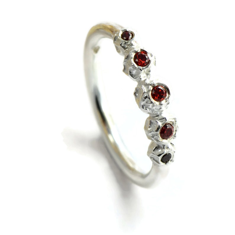 Diamond Engagement Ring, Eternity Ring, Raw Diamond Cluster Ring, Sterling Silver Jewelry, Unique Engagement Ring, Gemstone Jewelry, Boho Red garnet