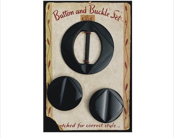 1940s Set of Black Plastic Le Chic Slide Buckle with Matching Shank Buttons On Card Set Diamond