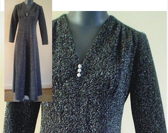 1970s Size 14 Bust 36 Lurex Knit Maxi Dress Gown Formal Metallic Special Occasion Black Silver Long Sleeve V Neck