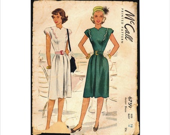 1940s Size 15 Bust 33 Scalloped Bodice Dress McCall 6759 Vintage Sewing Pattern 40s McCalls Mid Century Juniors