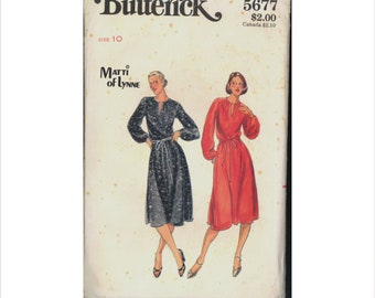 1970s Size 10 Bust 32 1/2 Matti of Lynne Blouson Dress Butterick 5677 Vintage Sewing Pattern 70s Loose Fitting Designer Retro