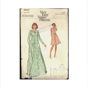 1970s Size 12 Bust 34 Evening Length Tent Dress Robe Vogue 8607 Vintage Sewing Pattern 70s Front Zipper Hostess Gown Issue