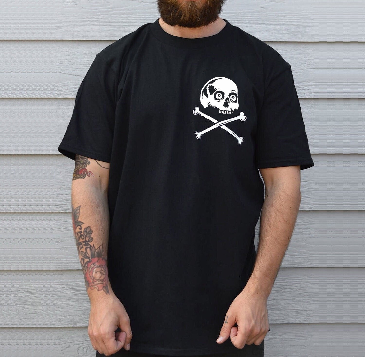 【関税・送料込】Sword skull printed chest pocket t-shirts Return To Sender SAVAGE Streetwear Skull Flowers Graphic T