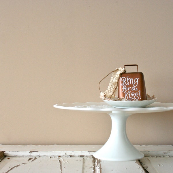 vintage cake stand: fenton spanish lace milk glass