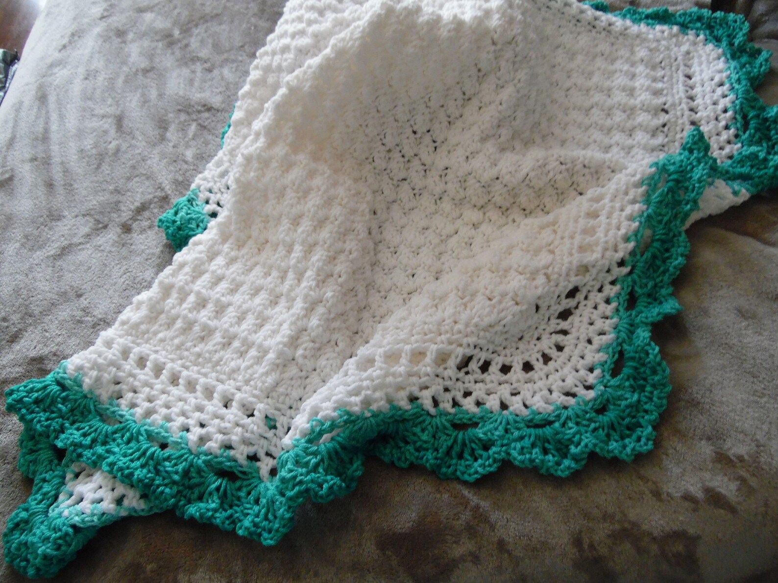 Crochet Baby Blanket Double Ruffle Border white With Green Etsy