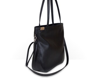 Modest handbag, simple everyday bag, Crossbody strap, minimalist style, High quality handcraft