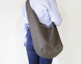 Crossbody bag - Sling bag. Vegan hobo bag - faux leather bag