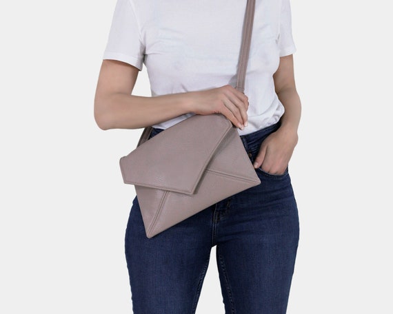 small nude purse