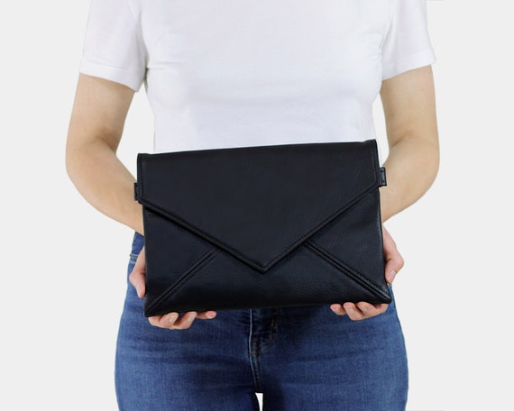 Small Leather Zippered Clutch Bag for Women with Detachable