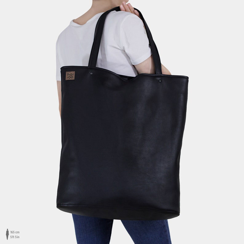 Large tote bag, shopper bag Oversized vegan leather black tote bag Extra large tote bag, aesthetic, trendy tote bag, laptop bag image 5