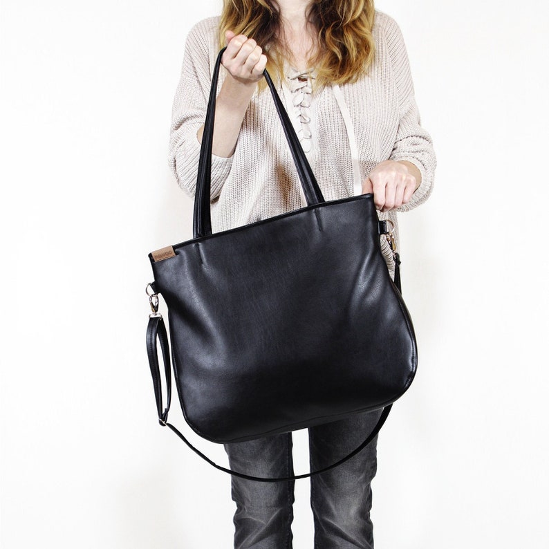 Vegan leather purse, cross body bag | shoulder bag • Quality faux leather bag, vegan handbag • Gift for vegan women • Tote bag with zipper 