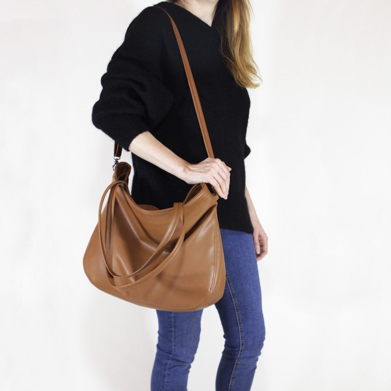 Vegan messenger bag Ginger shoulder bag Caramel bag Cognac bag Foxy work bag Vegan laptop bag Everyday vegan bag Handmade vegan gifts PC