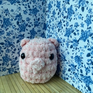 Cerdito a crochet con botín