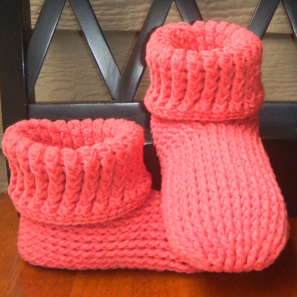 CROCHET PATTERN Knit Look Slipper Boots (Adult Sizes 3-12) Instant Download PDF