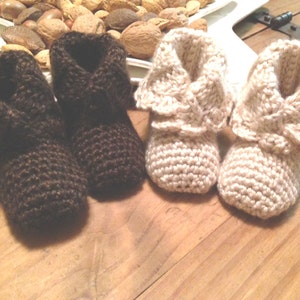 CROCHET PATTERN Easy Shawl-Collar Baby Bootie Slippers 0-12 mos Instant Download PDF