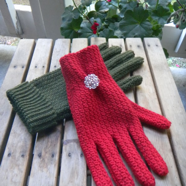 CROCHET PATTERN Women's Sock Yarn Gloves Instant Download PDF