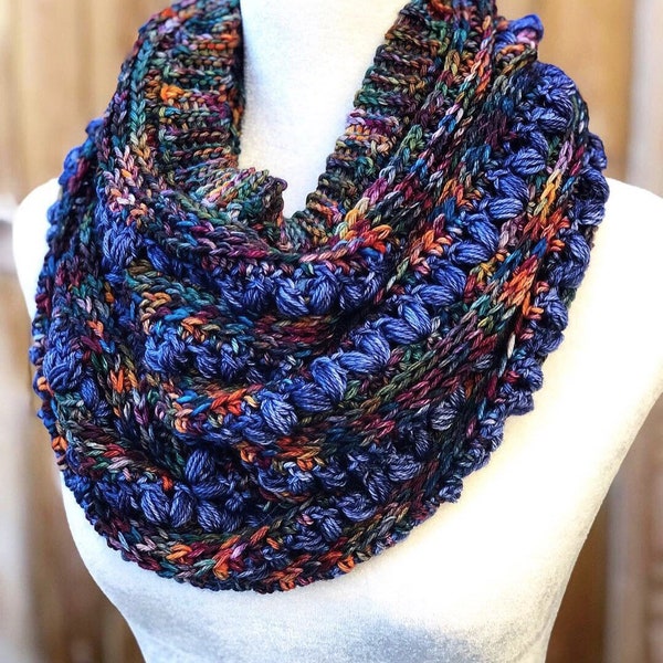 Crochet Pattern// The Cosmic Cowl